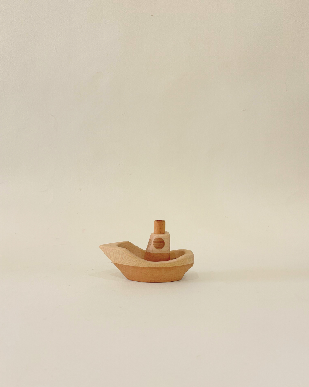 Wooden Boat - Julien