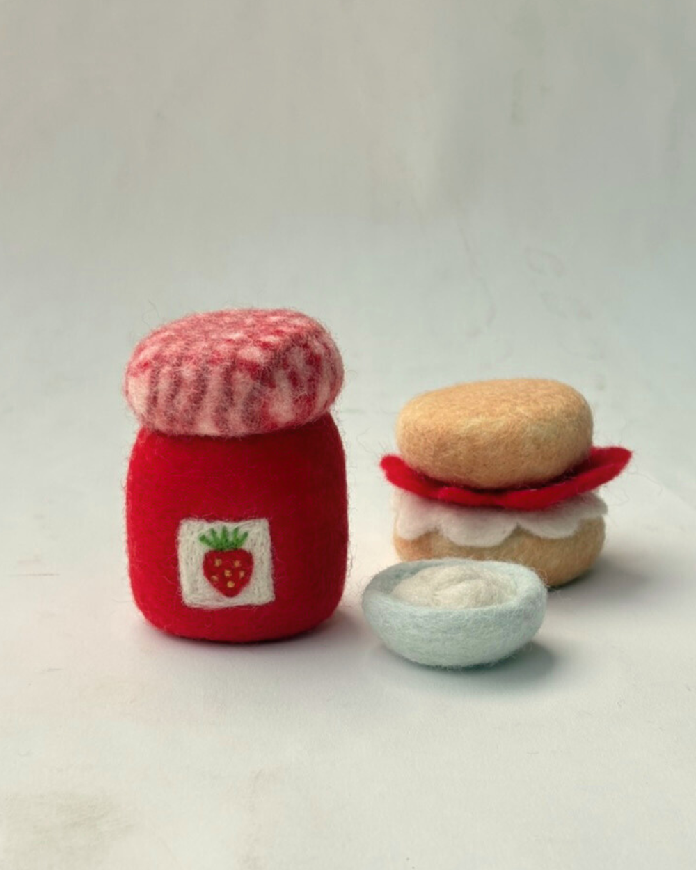 Felt Strawberry Jam and Scone Set
