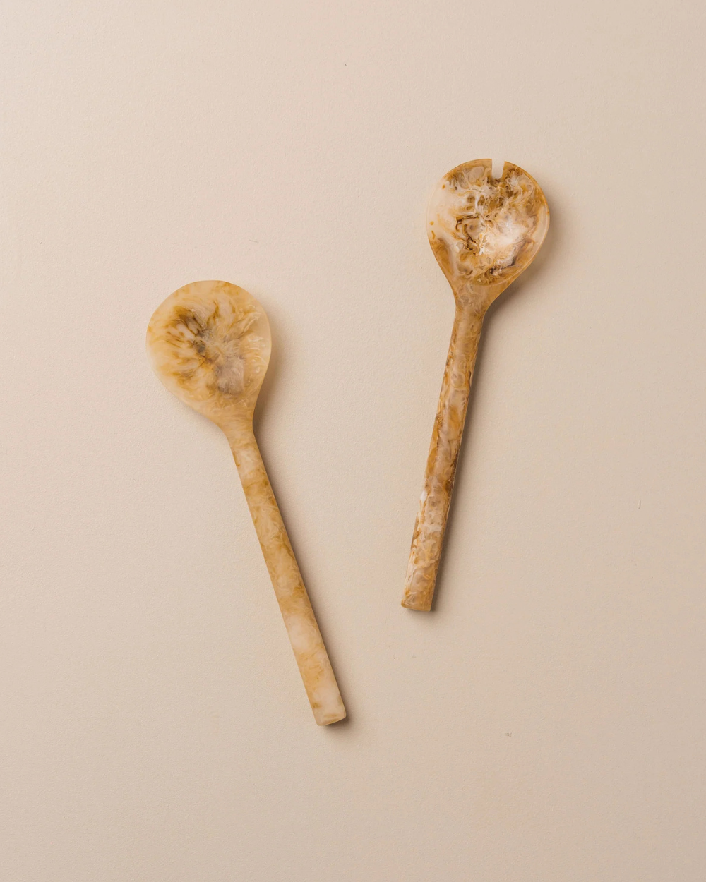 Flow Resin Salad Server - Iced Coffee