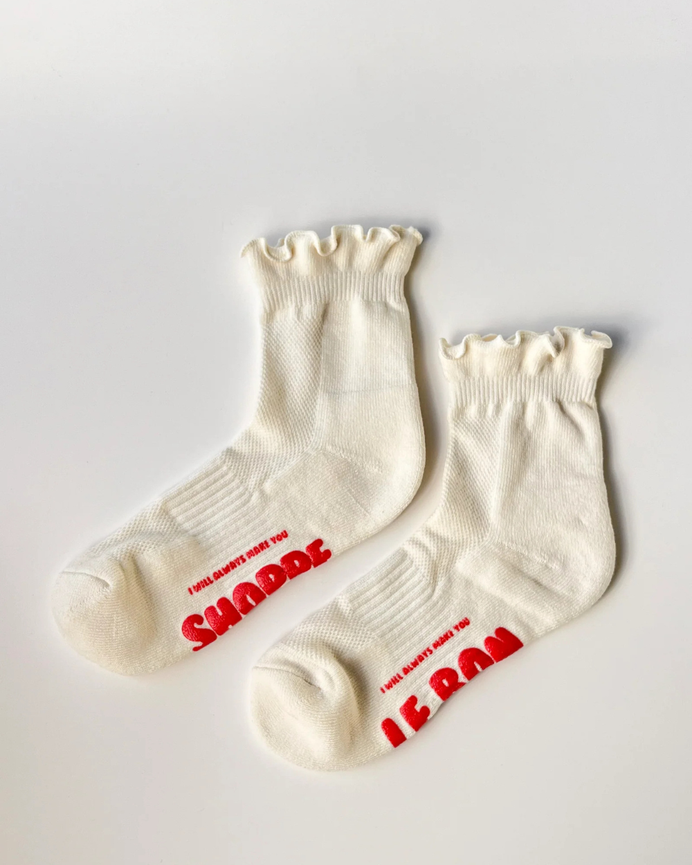 Hugger Socks - Vanilla/Red