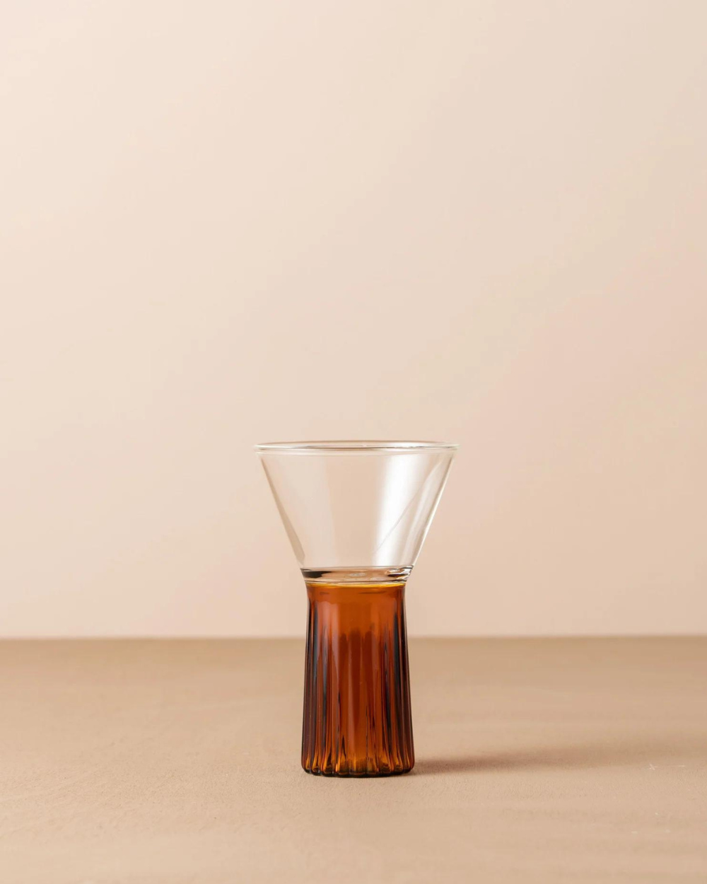 Kairos Wine Glass - Clear Glass w/Amber
