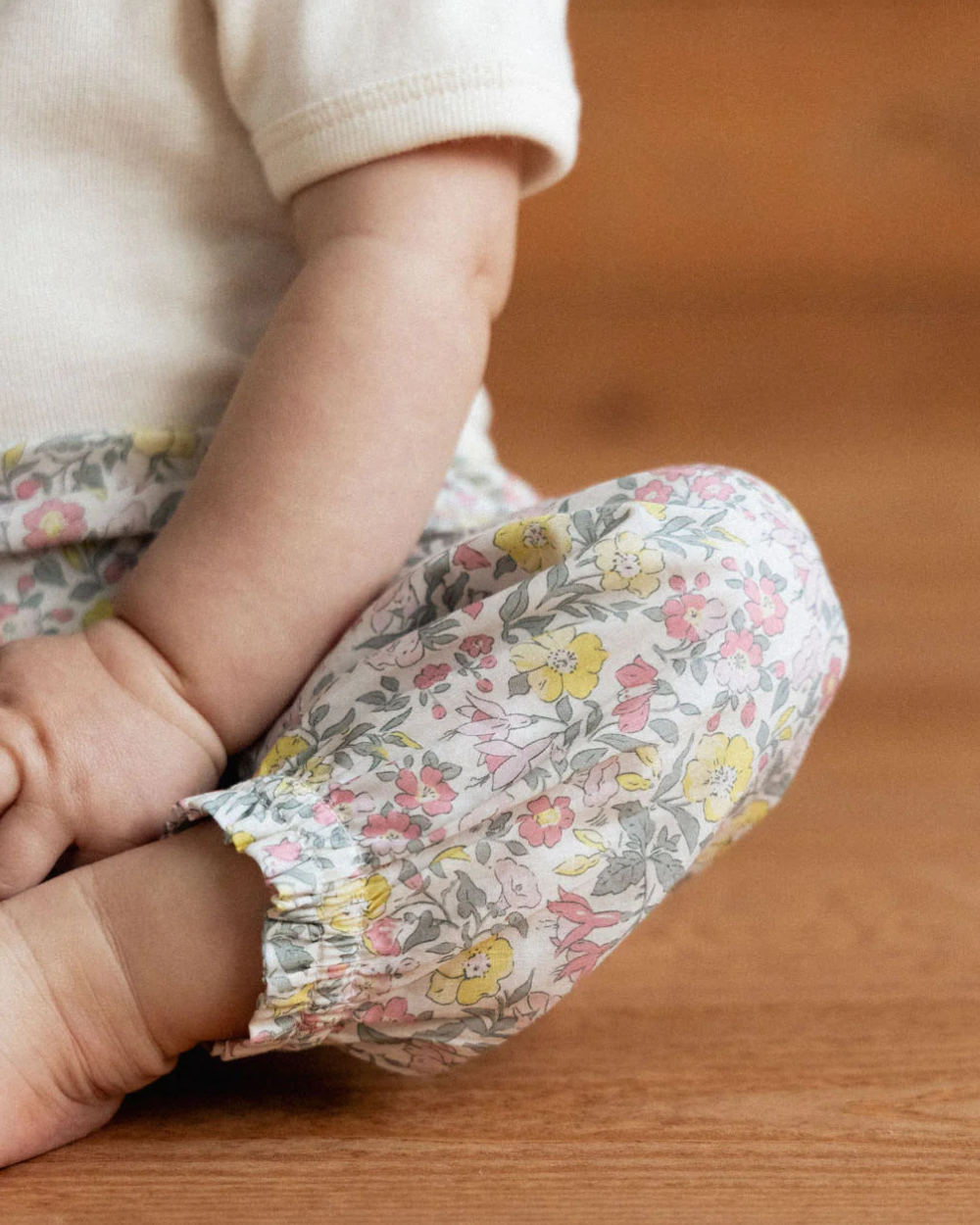 Daphne Pant Liberty - Spring Garden