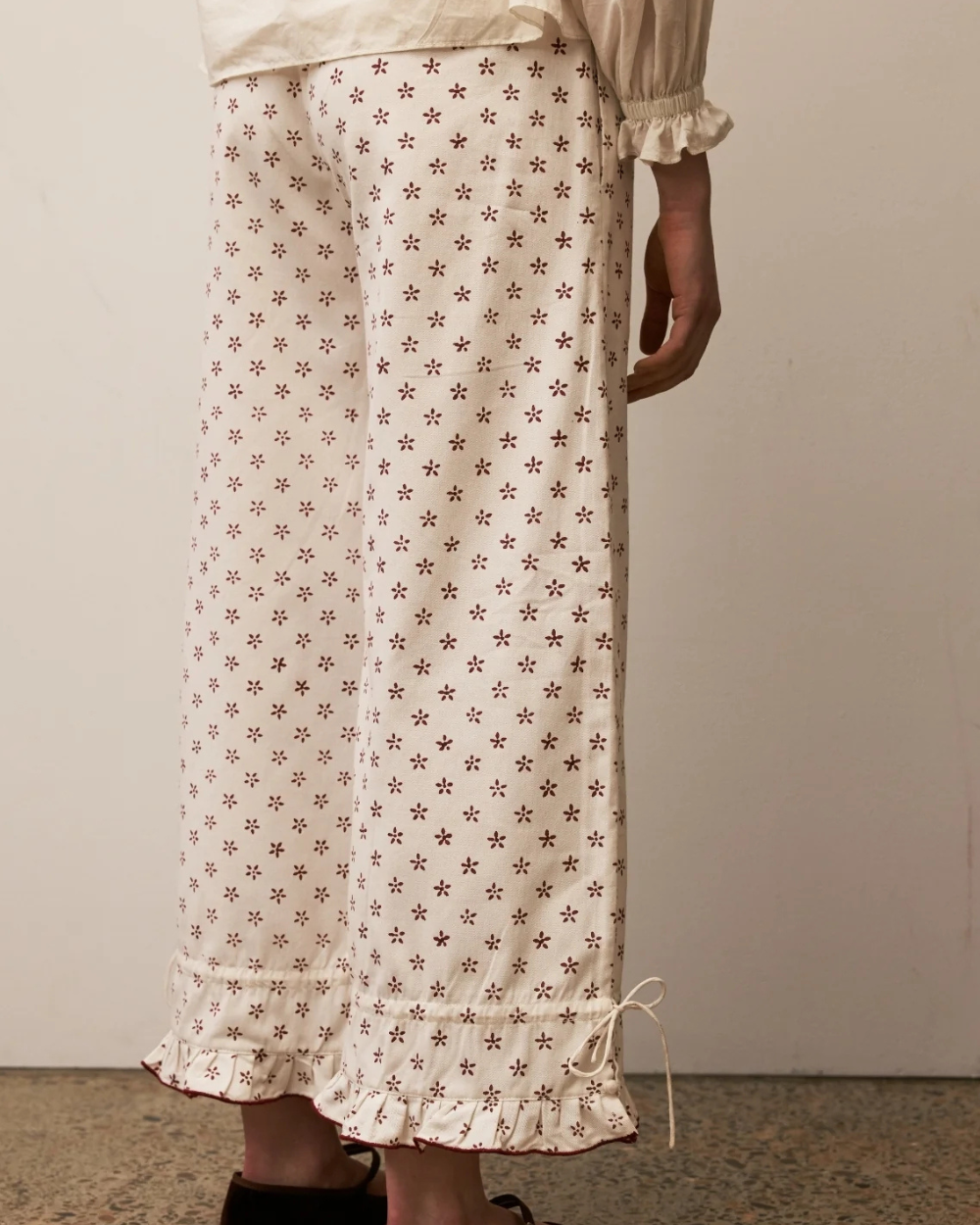 Amelia Pants - Daisy Print