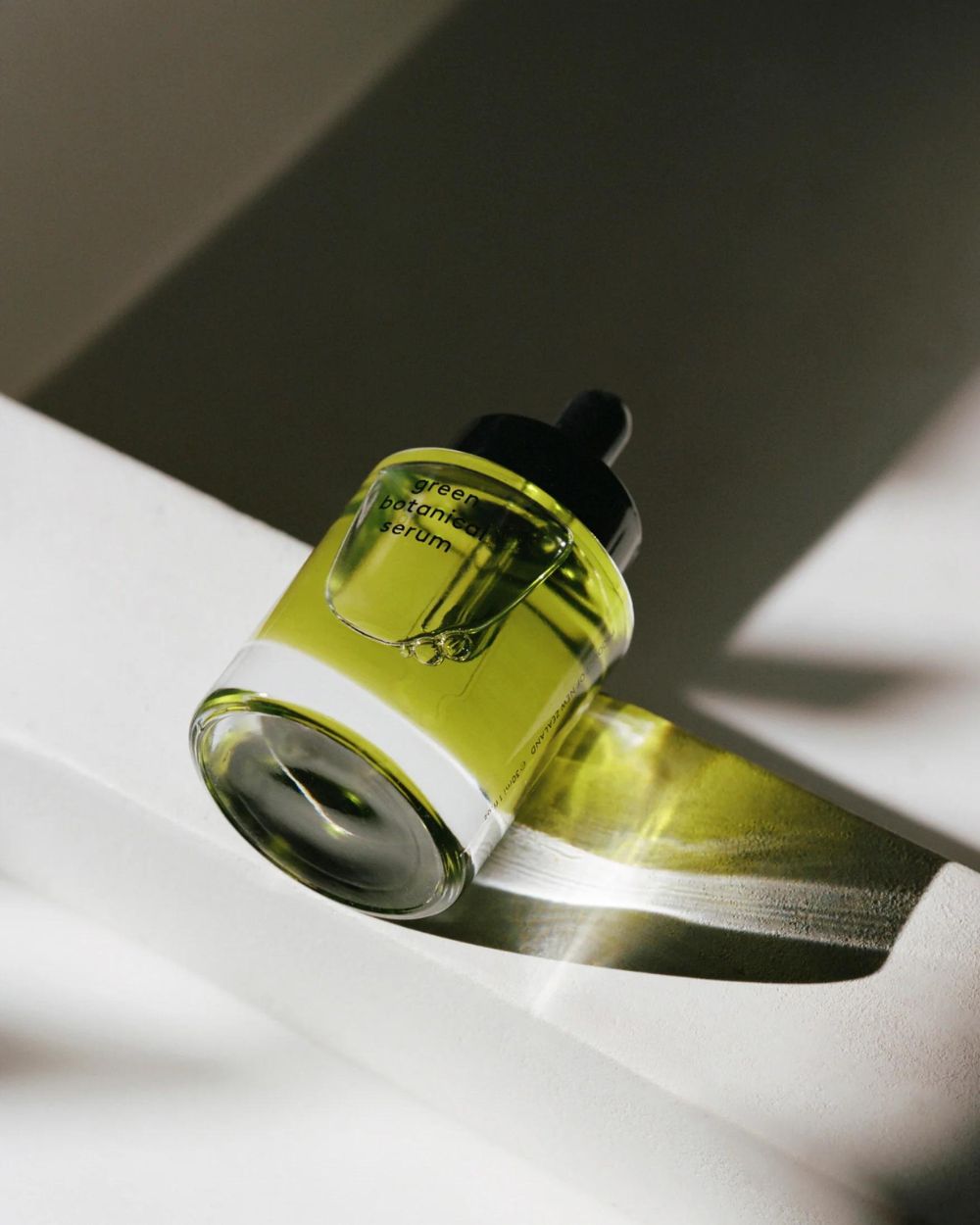 AMS Green Botanical Serum
