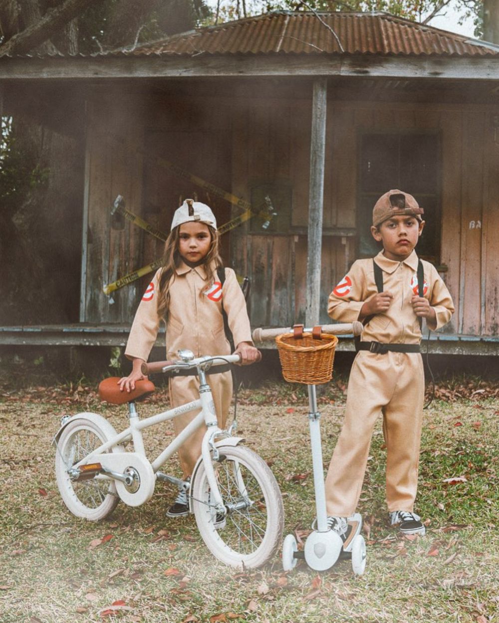 Classic Bicycle - Cream