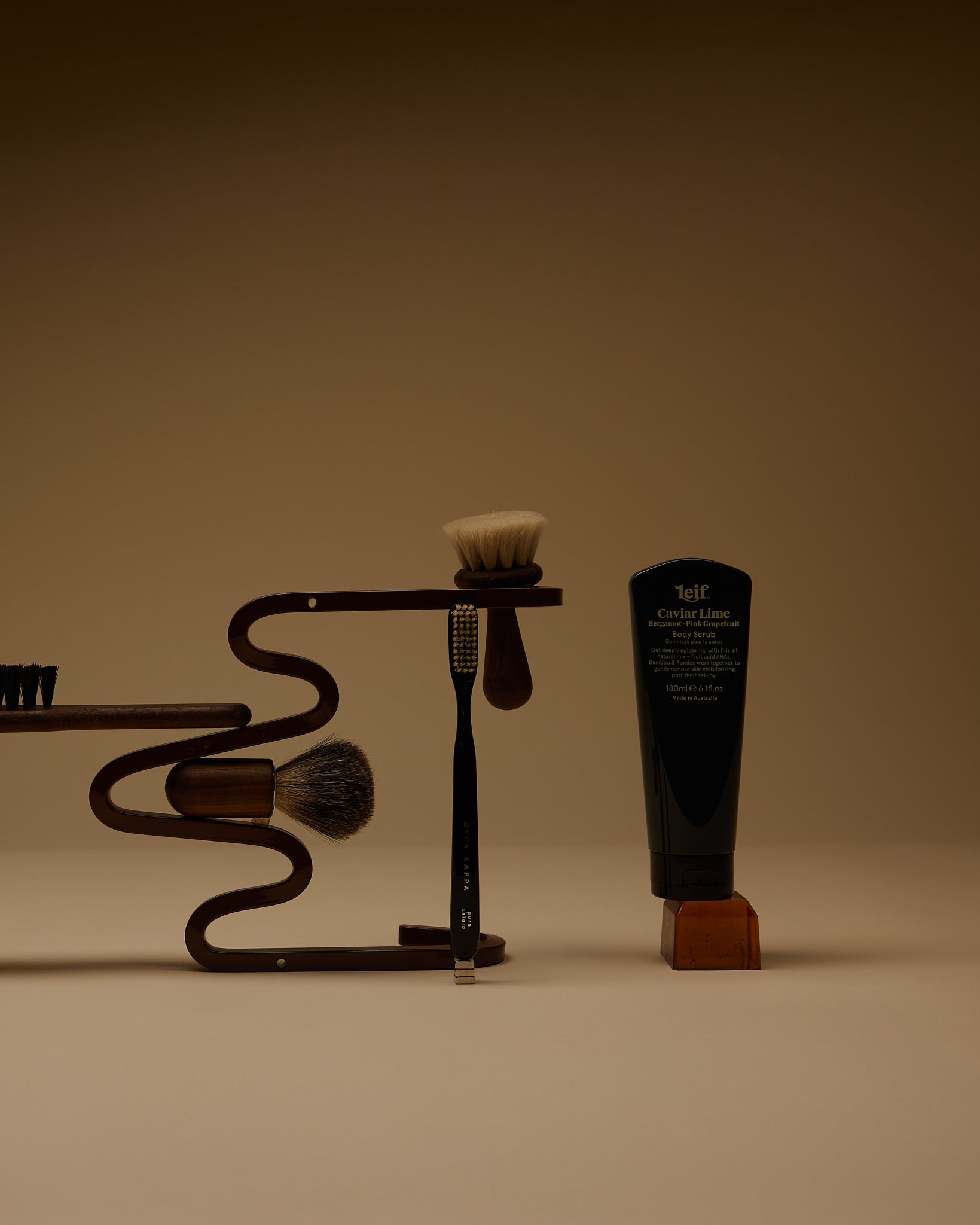 Shaving Brush - Walnut