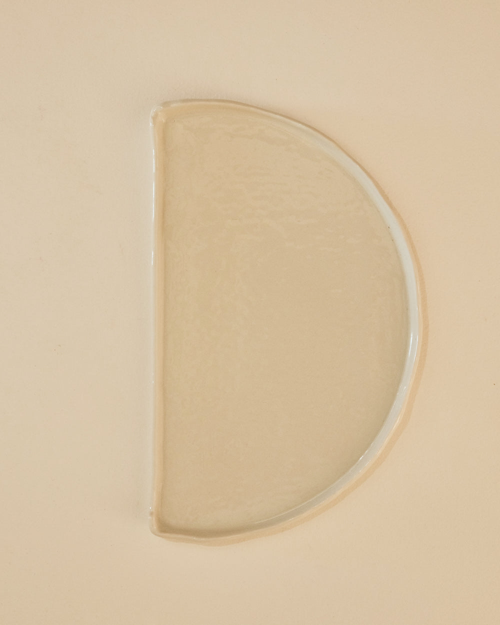 Half Moon Plate - Ivory White Glaze