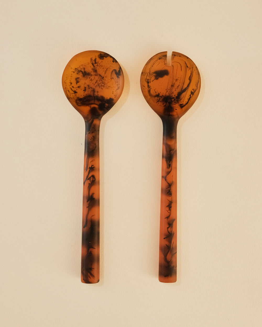 Flow Resin Salad Server - Earth
