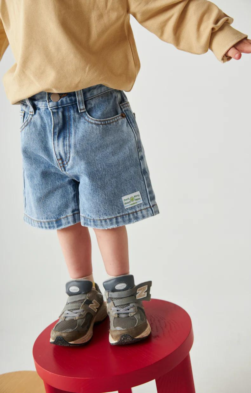 Wipeout Short - Mid Wash