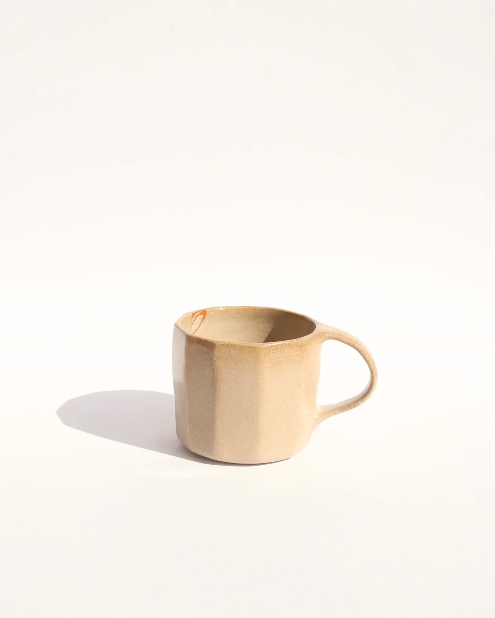 Mug VI