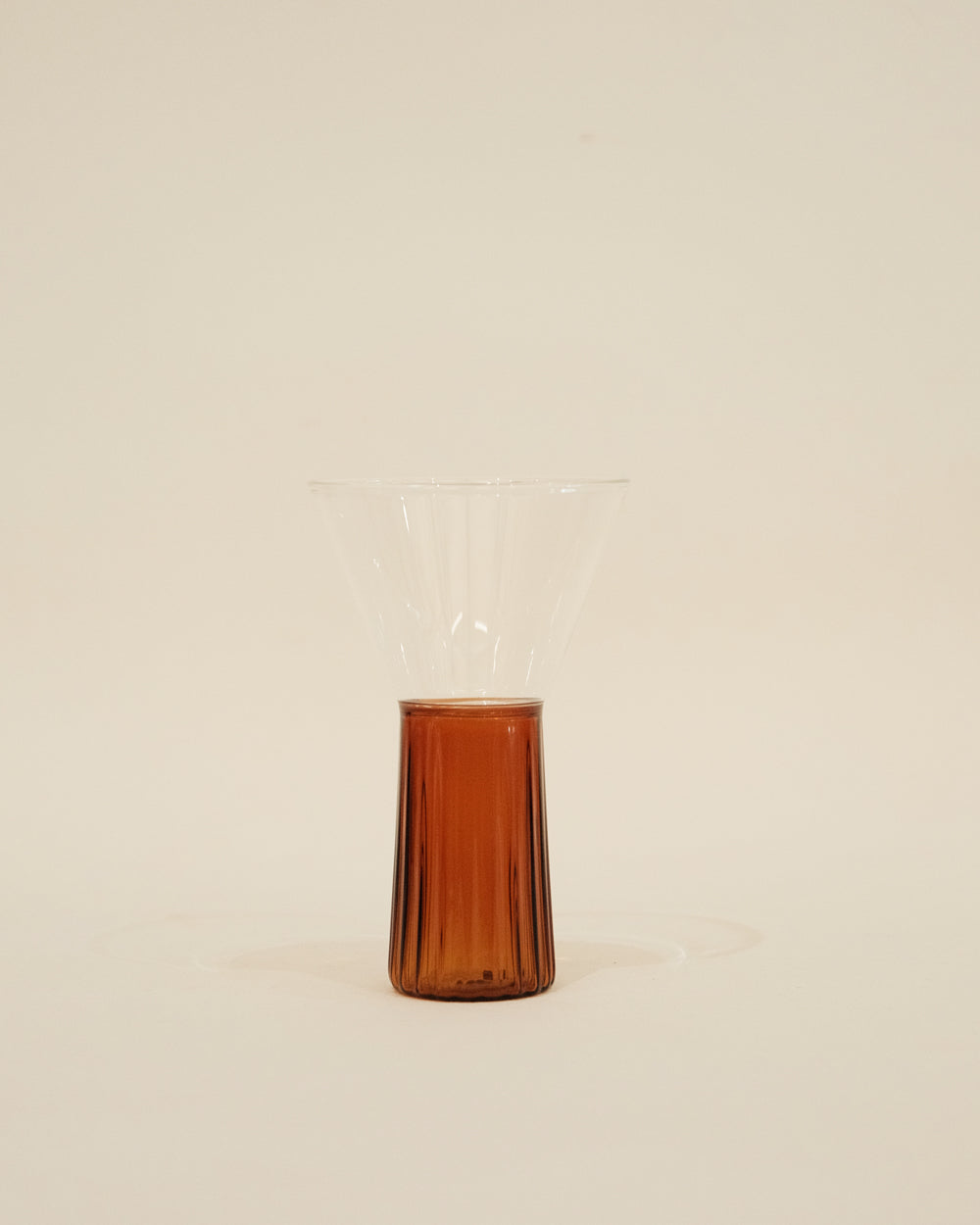 Kairos Wine Glass - Clear Glass w/Amber